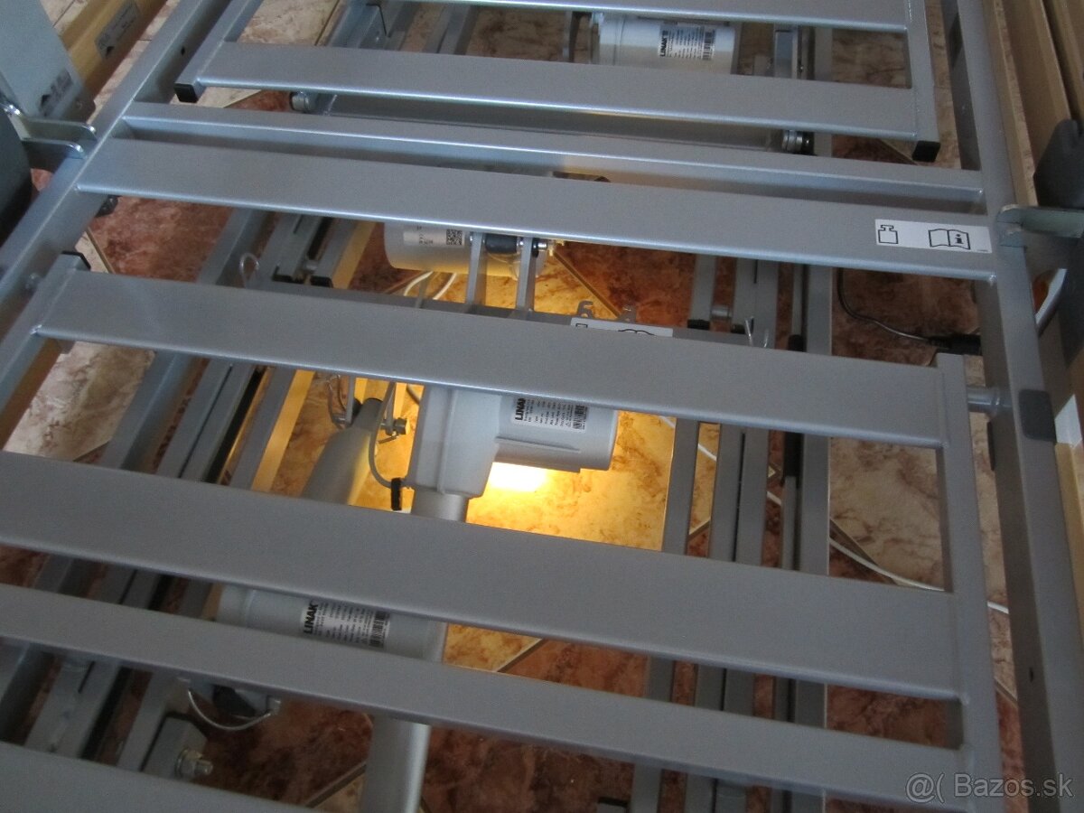 Polohovateľná elektrická posteľ REGIA - 6