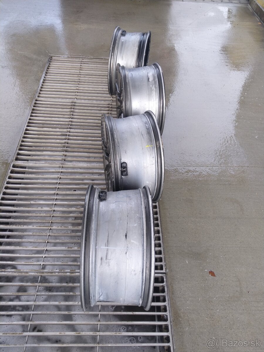 elektróny Range rover - 6