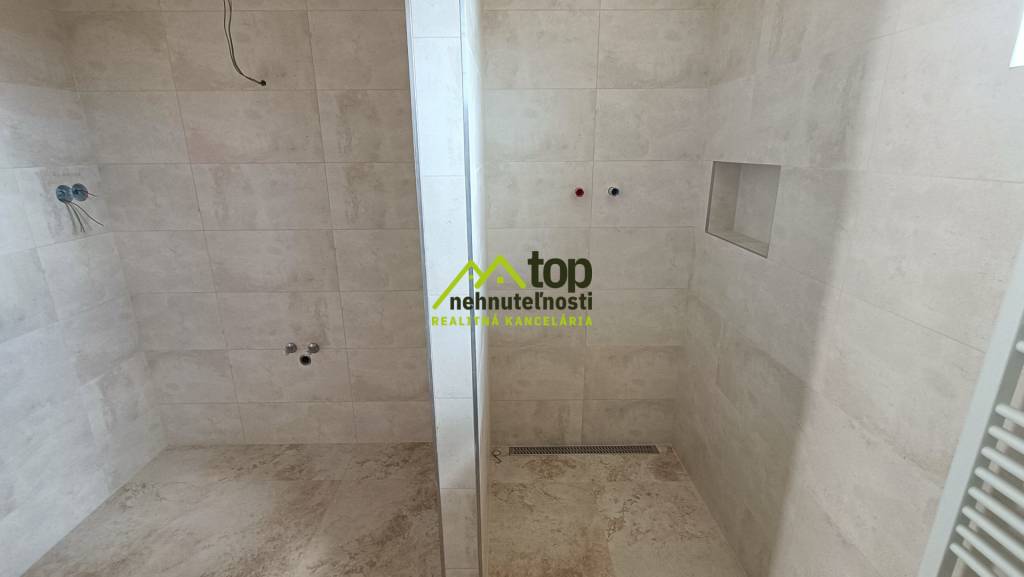 REZERVOVANÉ - RD novostavba obec HRUBOŇOVO - 6