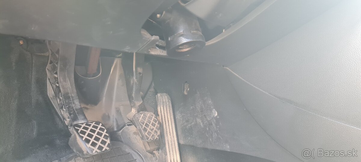 Volkswagen Passat B6 2.0TDi 103kw 2008 - 6