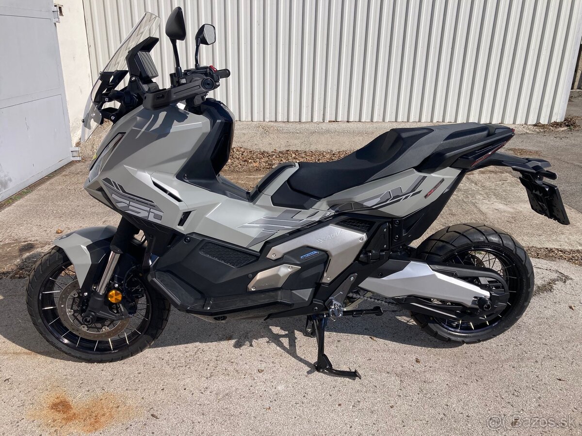 Honda x-adv 750 - 6