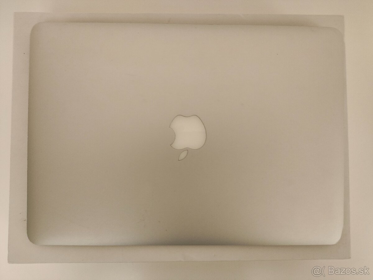 MacBook Air 2015 | i7 • 8GB • 256GB SSD - 6