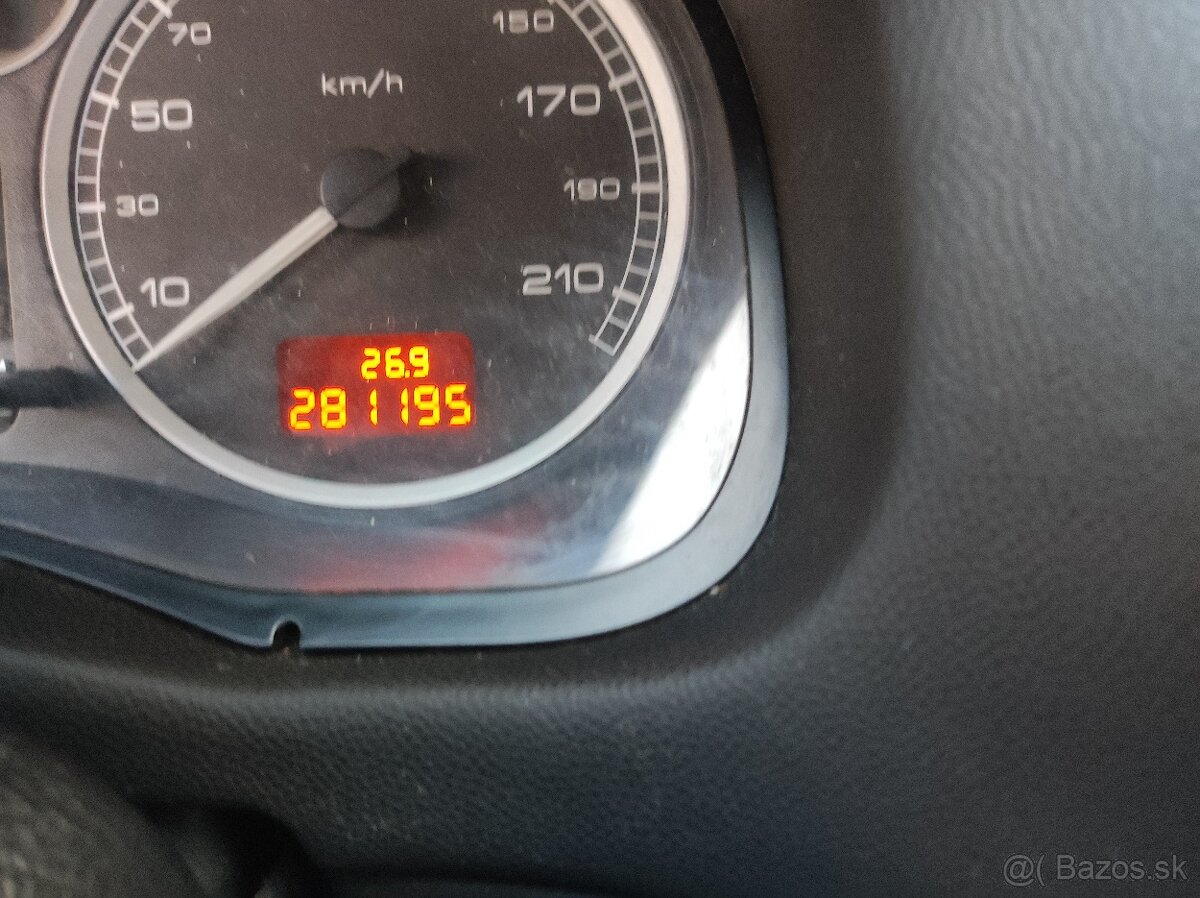 Predám Peugeot 307 - 6