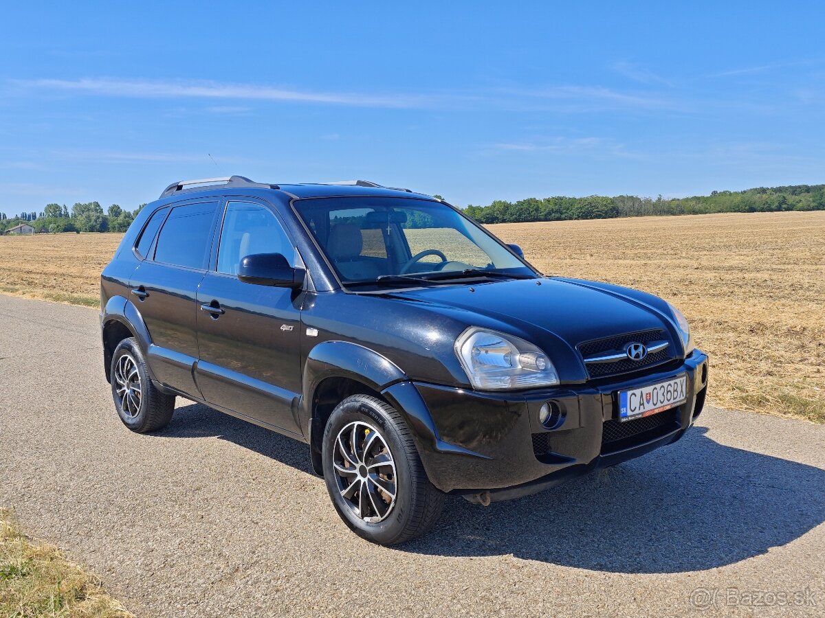 Hyundai Tucson 4WD 2.0 CRDi - 6