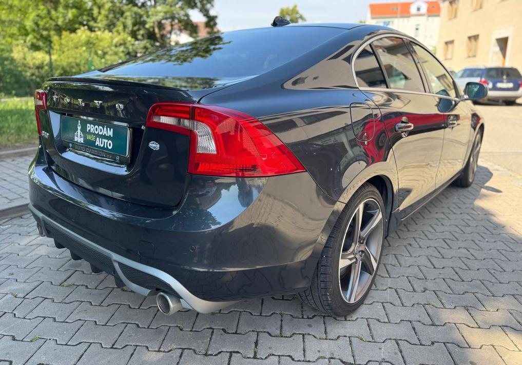 Volvo S60, 2.4D5 R-Design servis.historie - 6