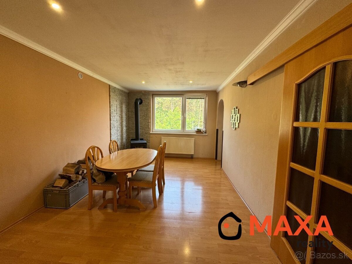 PREDAJ / VÝMENA 4 izbový byt za RD , 2 x garáž, Šaštín - - 6