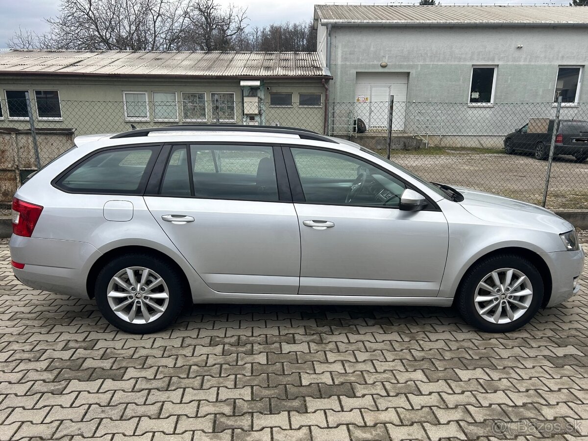 ŠKODA OCTAVIA III COMBI 2.0TDI AMBITION - 6