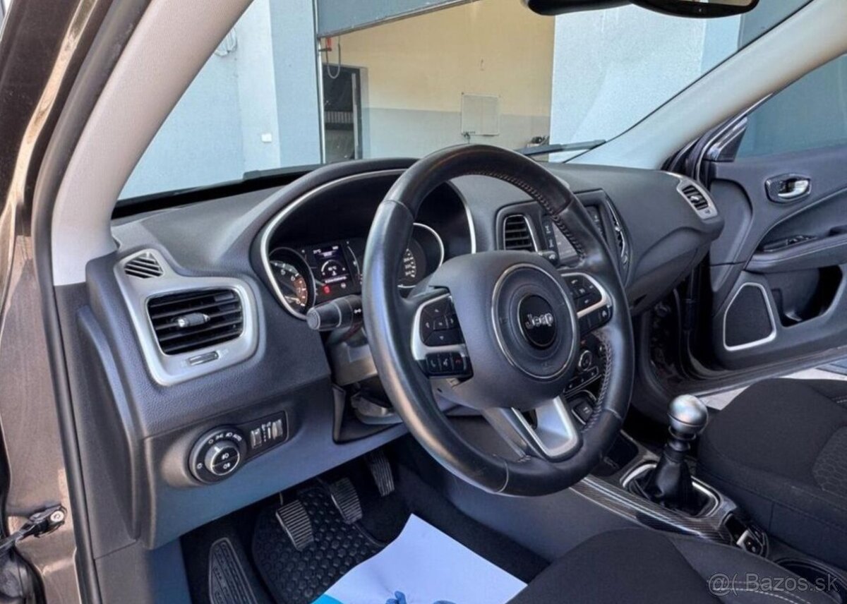Jeep Compass 1.4 Multiair Longitude benzín manuál 103 kw - 6