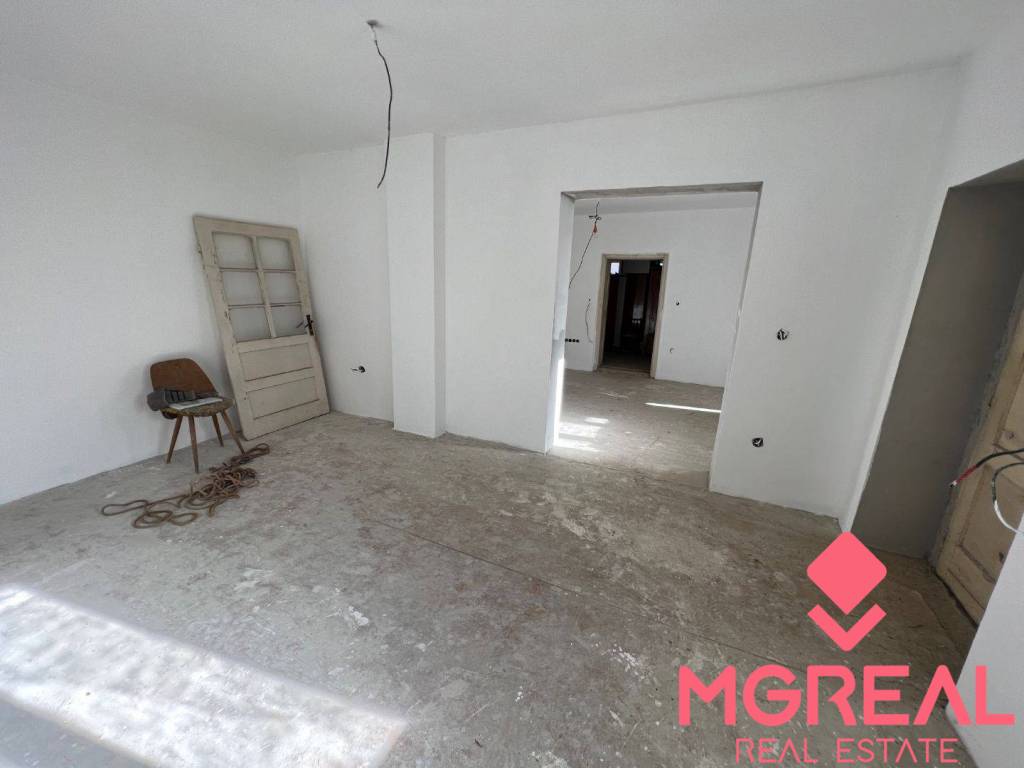 Rodinný dom v rekonštrukcii Blesovce - 6