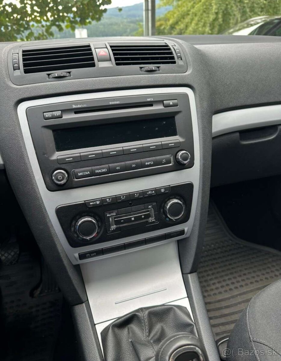 Škoda octavia 1.9.TDI 77KW R.V 2010 - 6