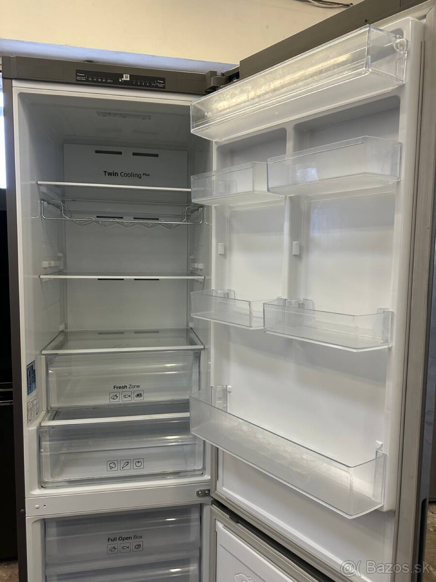 Chladnička Samsung 2M - 6