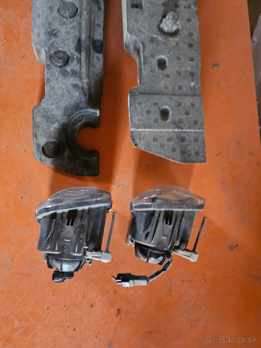 Subaru impreza combi 2005-2007 svetla - 6