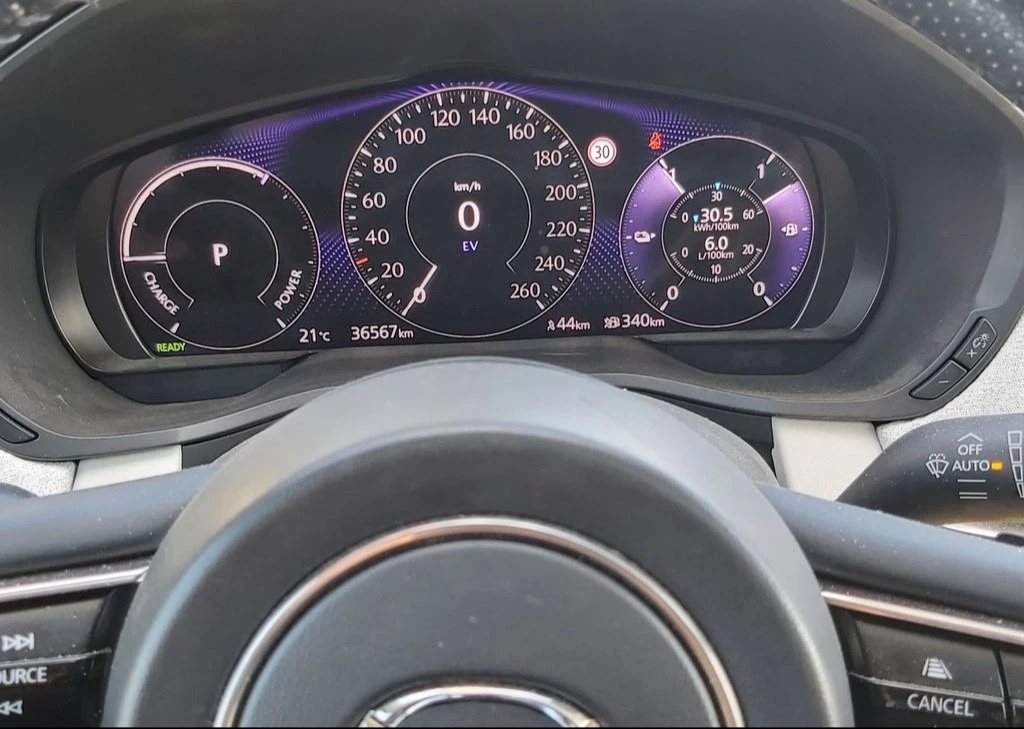 Mazda CX-60, Mazda CX-60 PHEV Takumi - 6