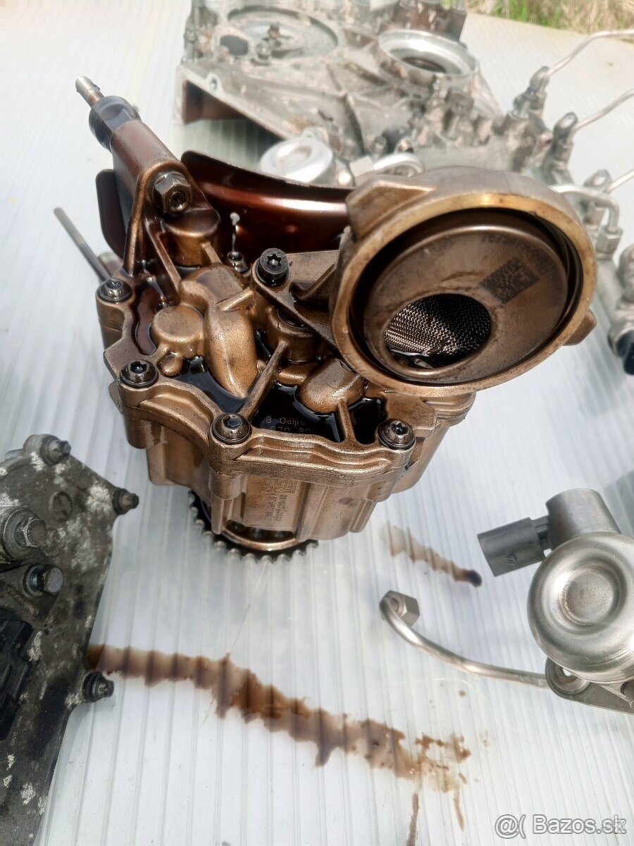 BMW f01 750i n63b44a - 6