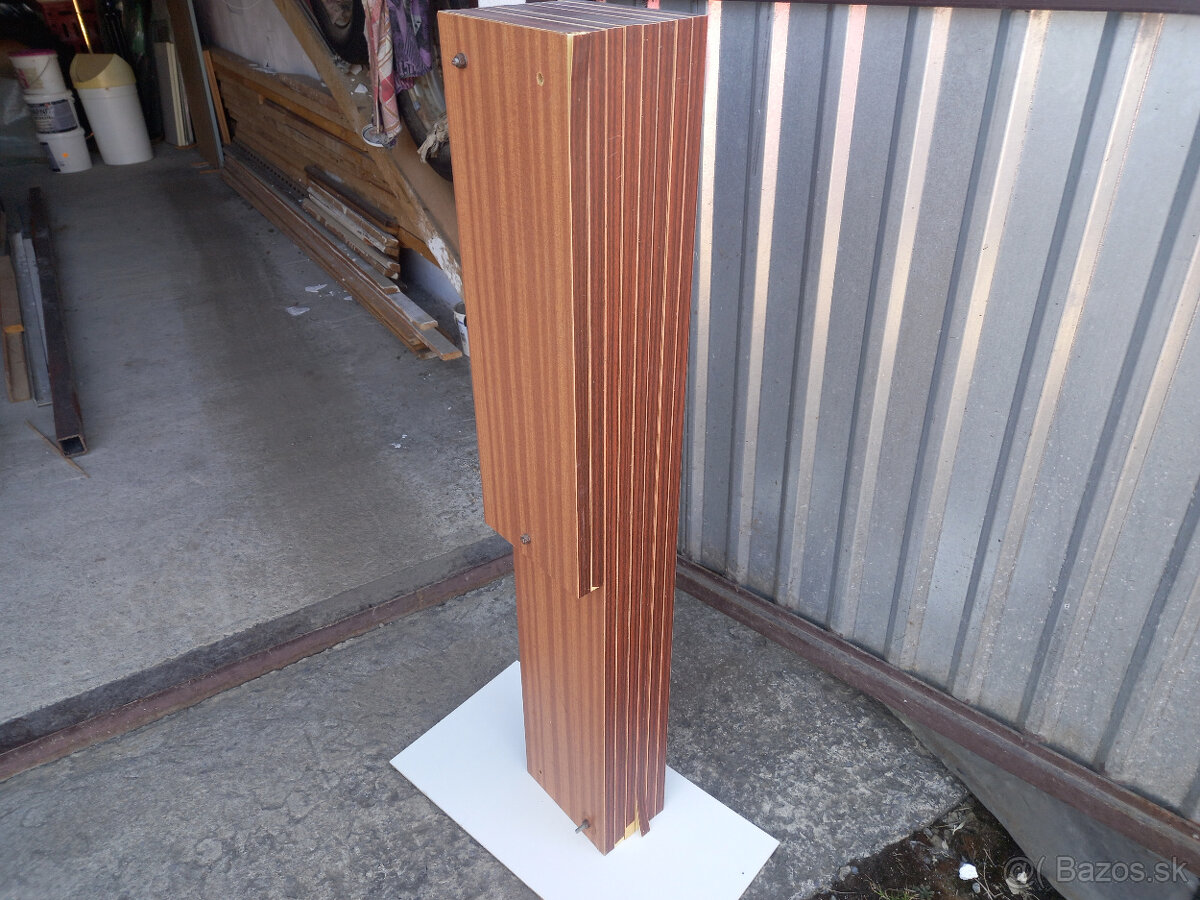 Kvetinová stena - 6