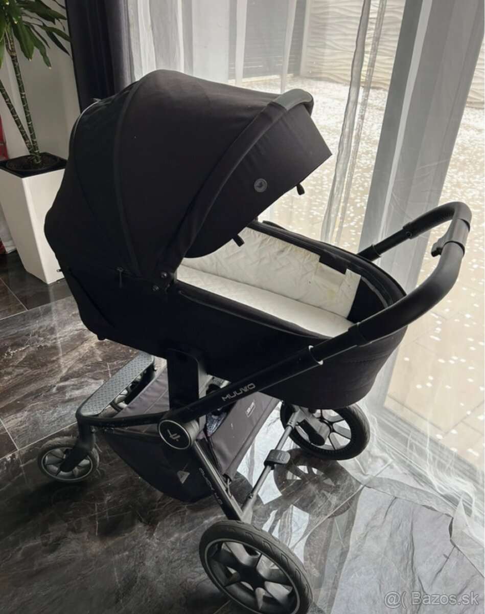 celý set kočiar MUUVO quick 4.0 čiernobiela kombinácia - 6