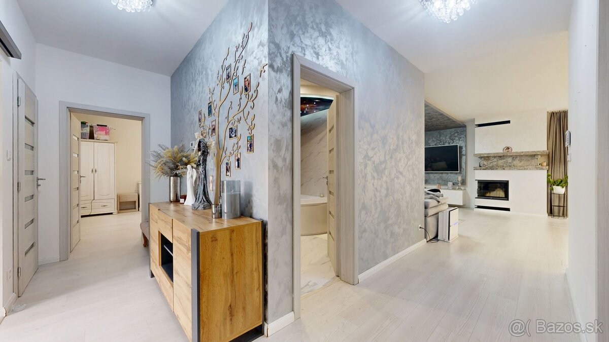 🏡 Nadštandardný 4-izbový rodinný dom s bazénom, zimnou teras - 6