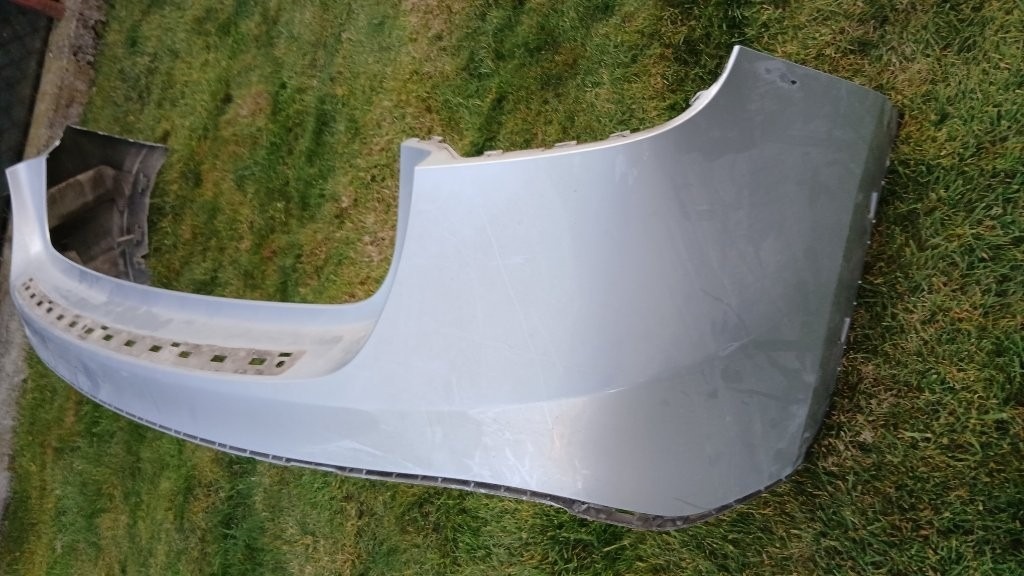 Mercedes GLA X156 W156 2013- 2020 - naraznik zadny - 6