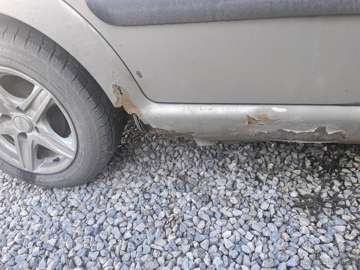 Predám Citroën C3 1.4i benzín - 6