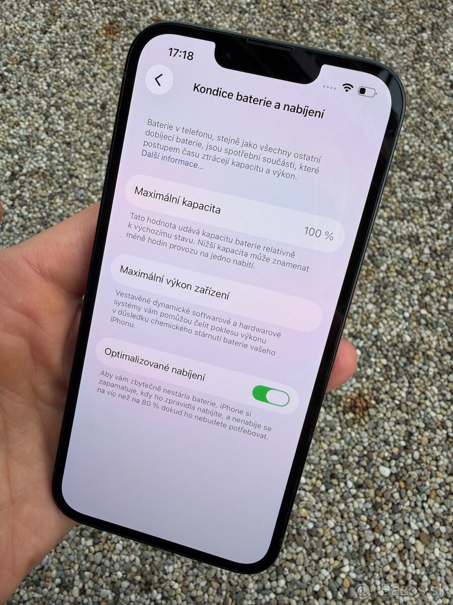 IPhone 14 - baterie 100% - 6