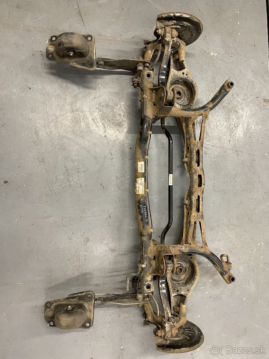 vw touran klimakompresor alternator štarter katalizator - 6