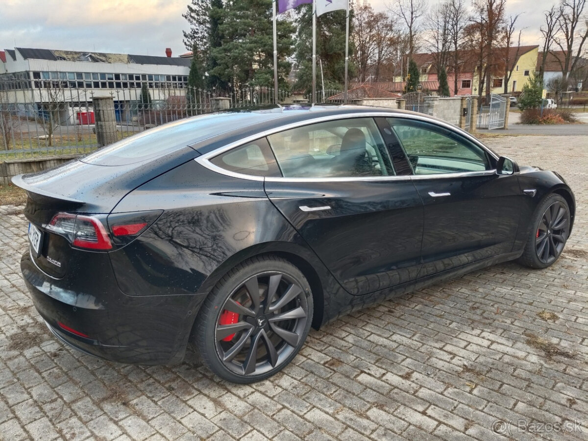 Tesla Model 3 PERFORMANCE Dual Motor - odp. DPH - 6