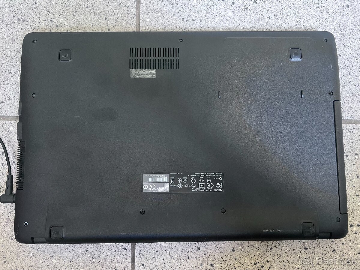 Asus X551C / Celeron 1007U / 4GB RAM / 500GB HDD / 15.6" - 6