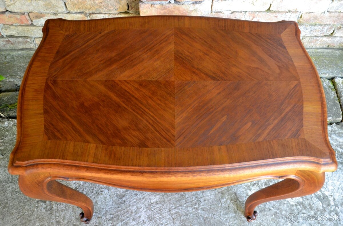 Stolík z orechového dreva - 6