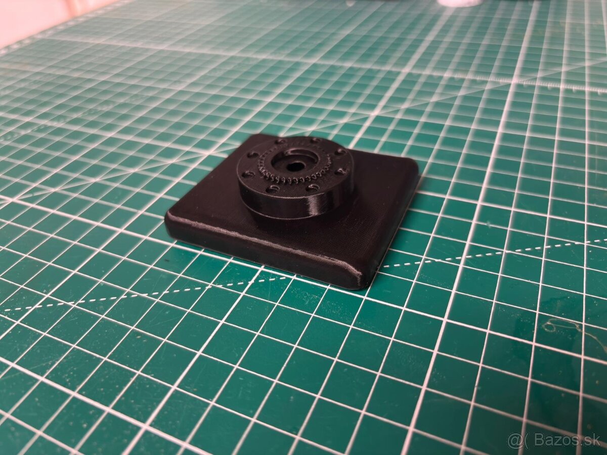 Quadlock adaptér pre Garmin Zumo XT - 6