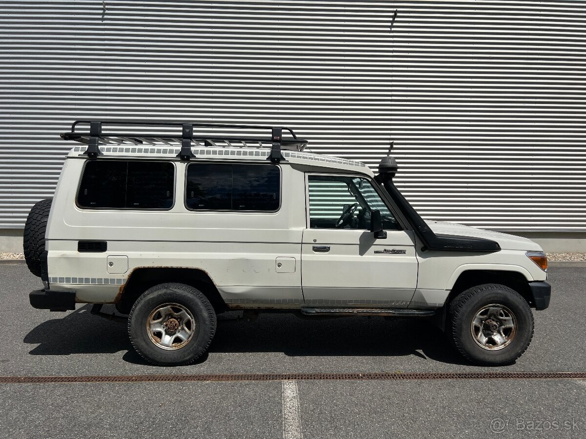 Toyota Landcruiser HZJ 78, 4.2D, ARB kompresor, uzávěrky - 6