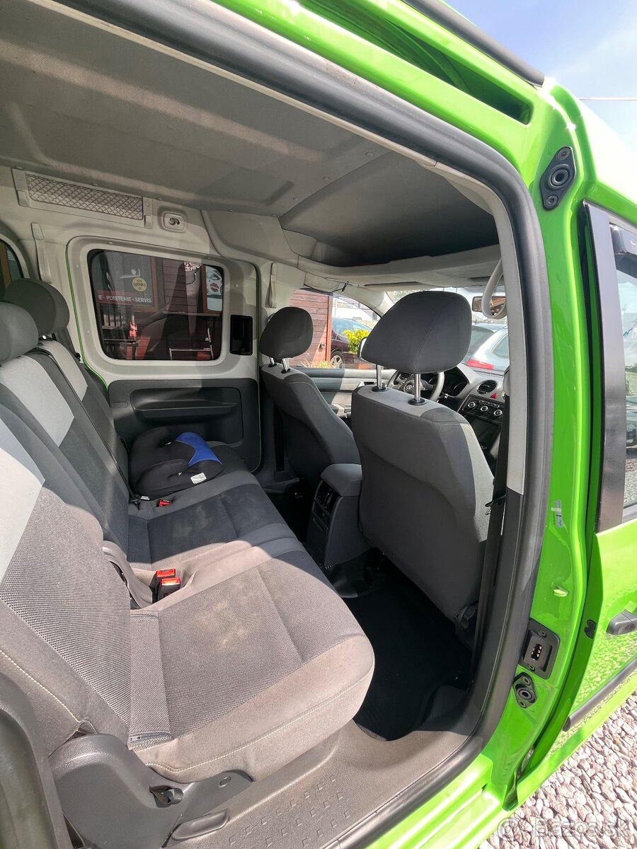 VW Caddy 7.miestne Maxi - 6