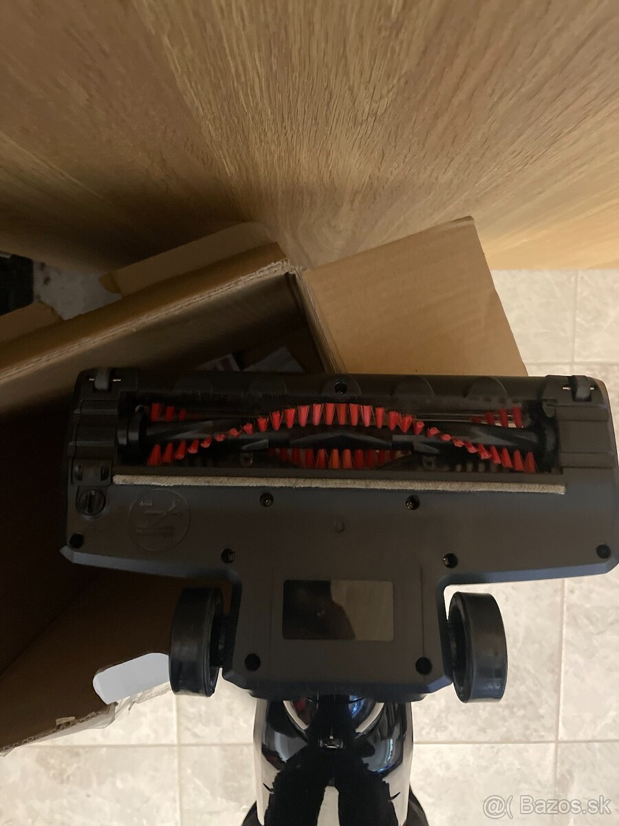 Tycovy vysavac Rowenta RH6751W0 - 6