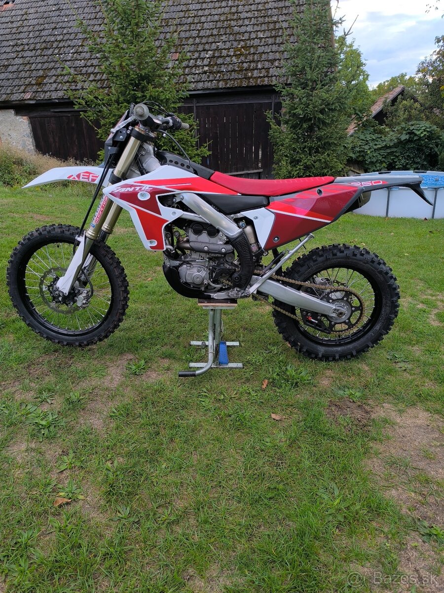 Fantic XEF 250 - 6