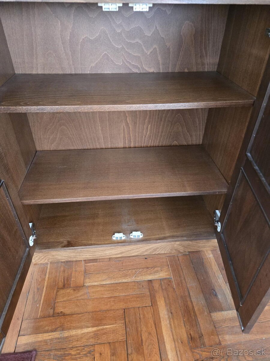 Darujem nabytkovu zostavu vo velmi dobrom stave - 6