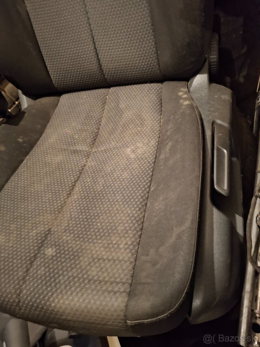 Sedacky passat b6 - 6