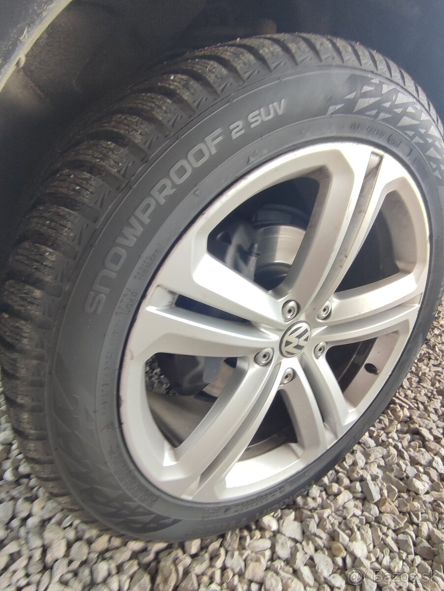 predám zimné pneu.275/45 r21 - 6