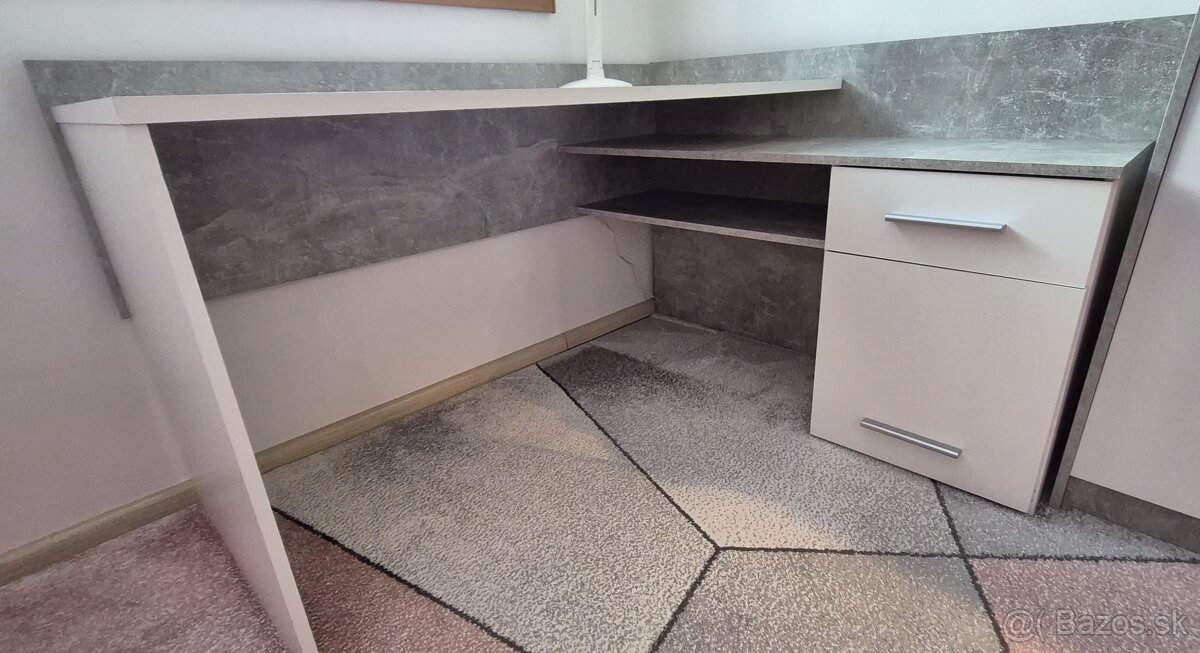 Predám písací rohový stôl - 6