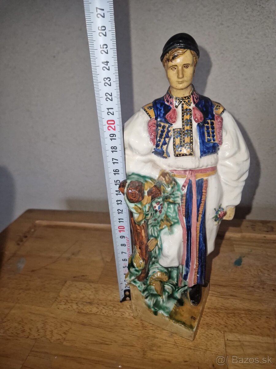 Stará modranská keramika – Šuhaj v kroji - 6