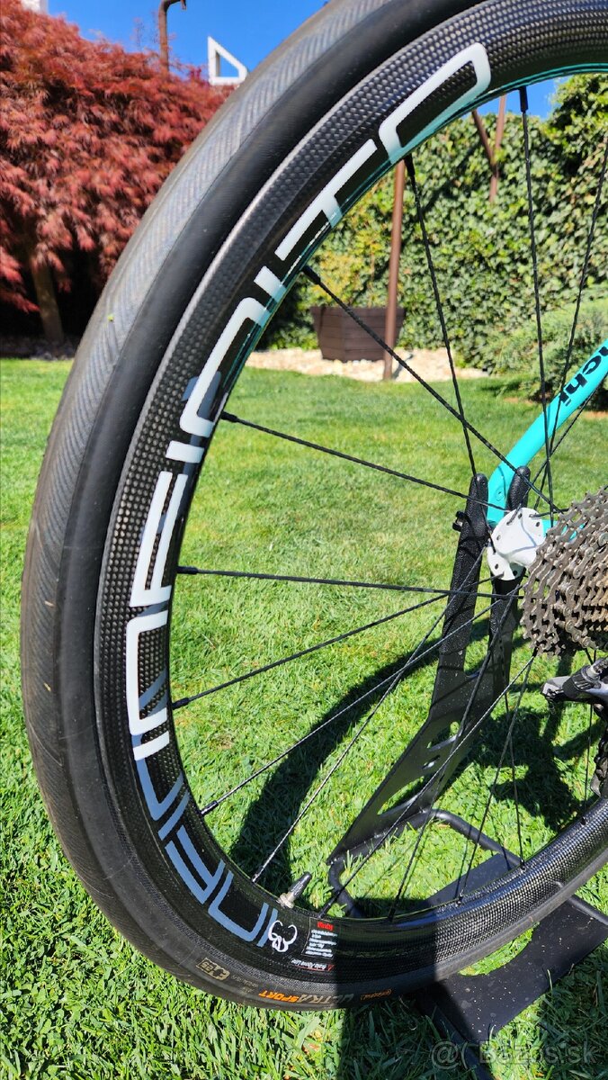 Bianchi infinito cv - 6