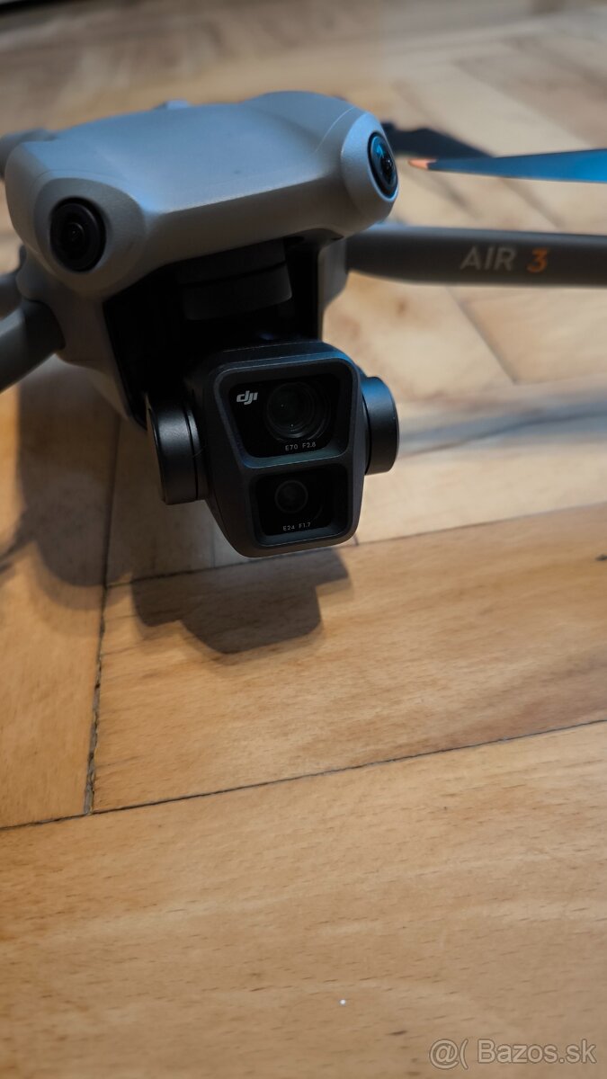 DJI AIR 3 Fly More Combo - 6