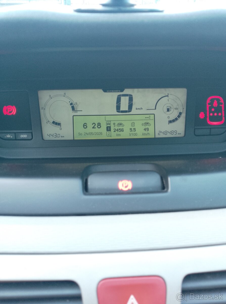 Citroen C4 Grand Picasso 2.0HDI - 6