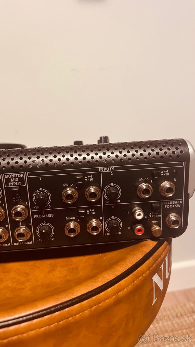 Behringer Control2 USB Monitor controller - 6