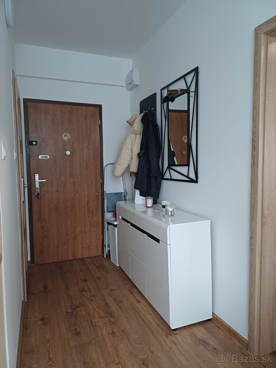 1.5 izbovy byt Dunajska Streda prenajom - 6