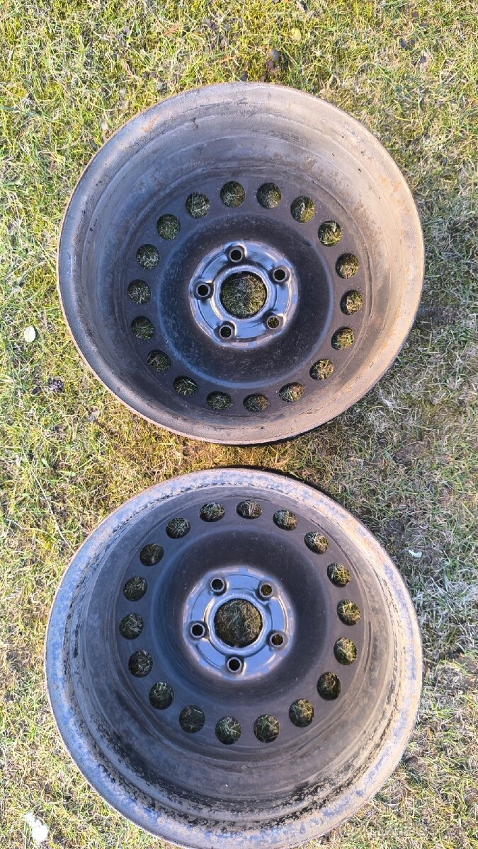 VW - 2x disk 6Jx15, 2x zimné pneu 195/65 R15 - 6