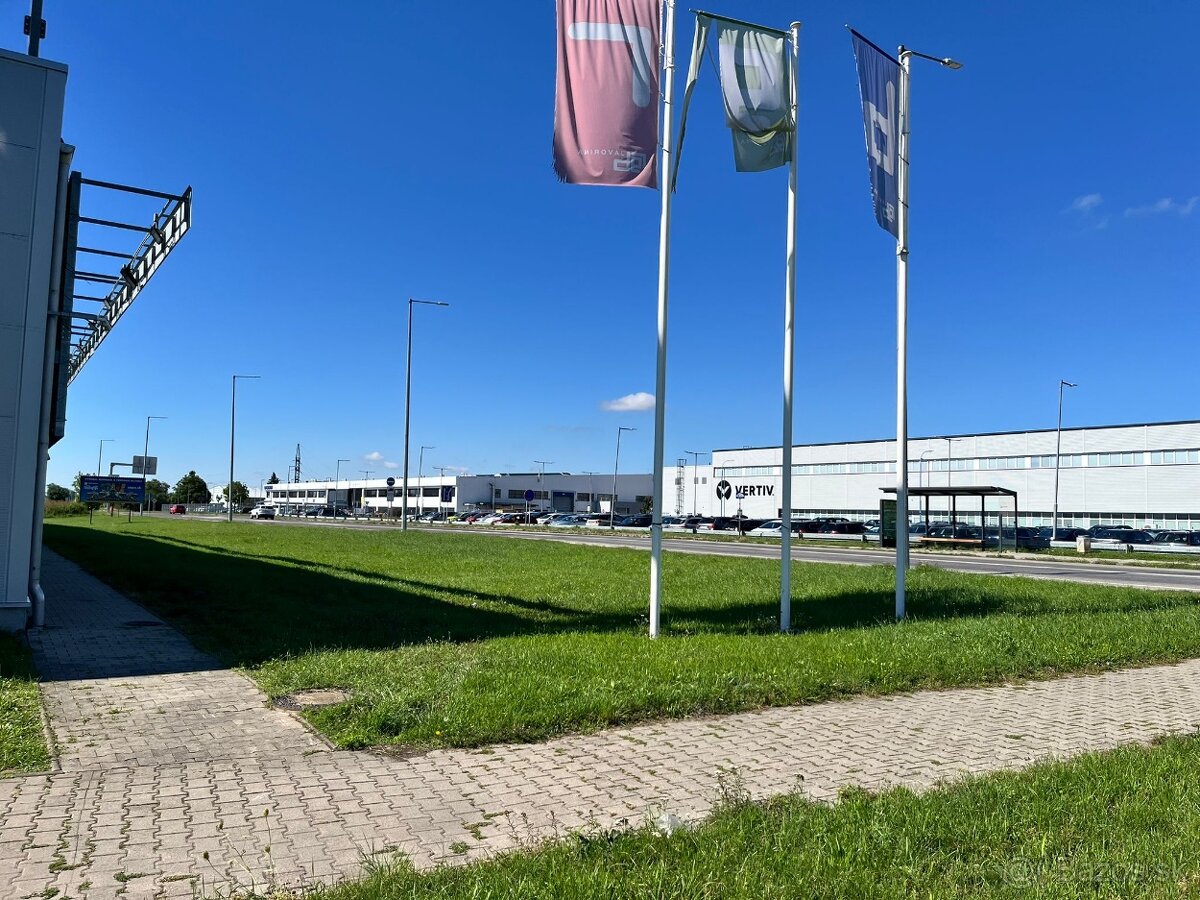 Prenajom pozemku - nakupna zona Tesco a RGB Javorina NM - 6