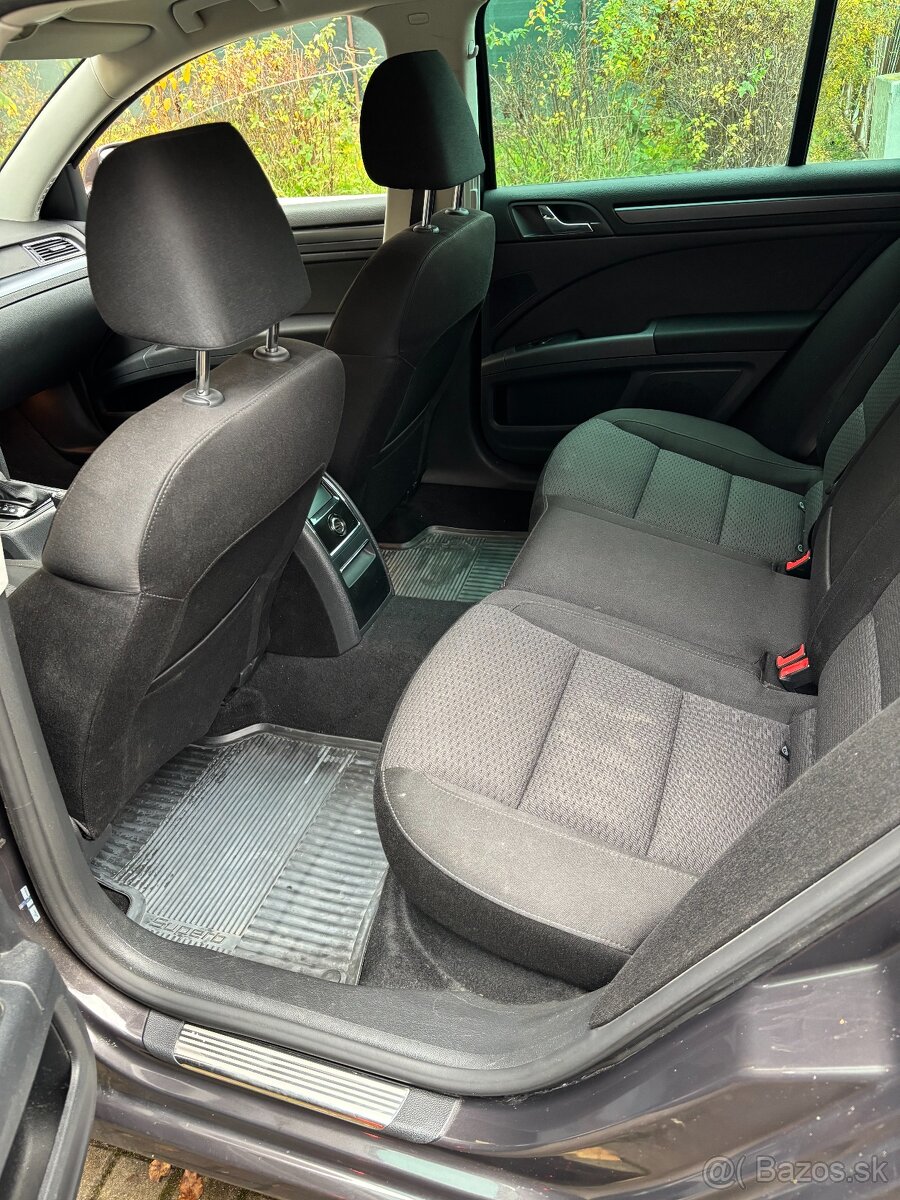 ŠKODA SUPERB 2 COMBI 2.0 TDI 125KW - 6