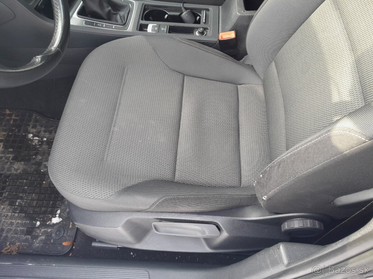 VW GOLF 7 COMBI 1.6TDI 77KW - 6