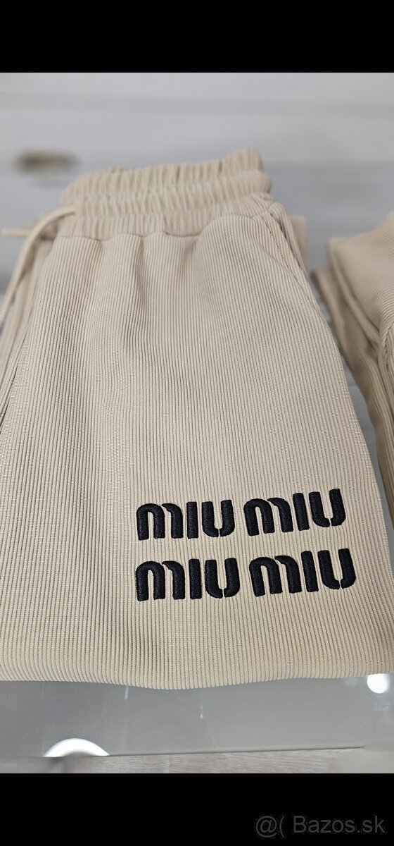 Tepláková súprava Miu - 6