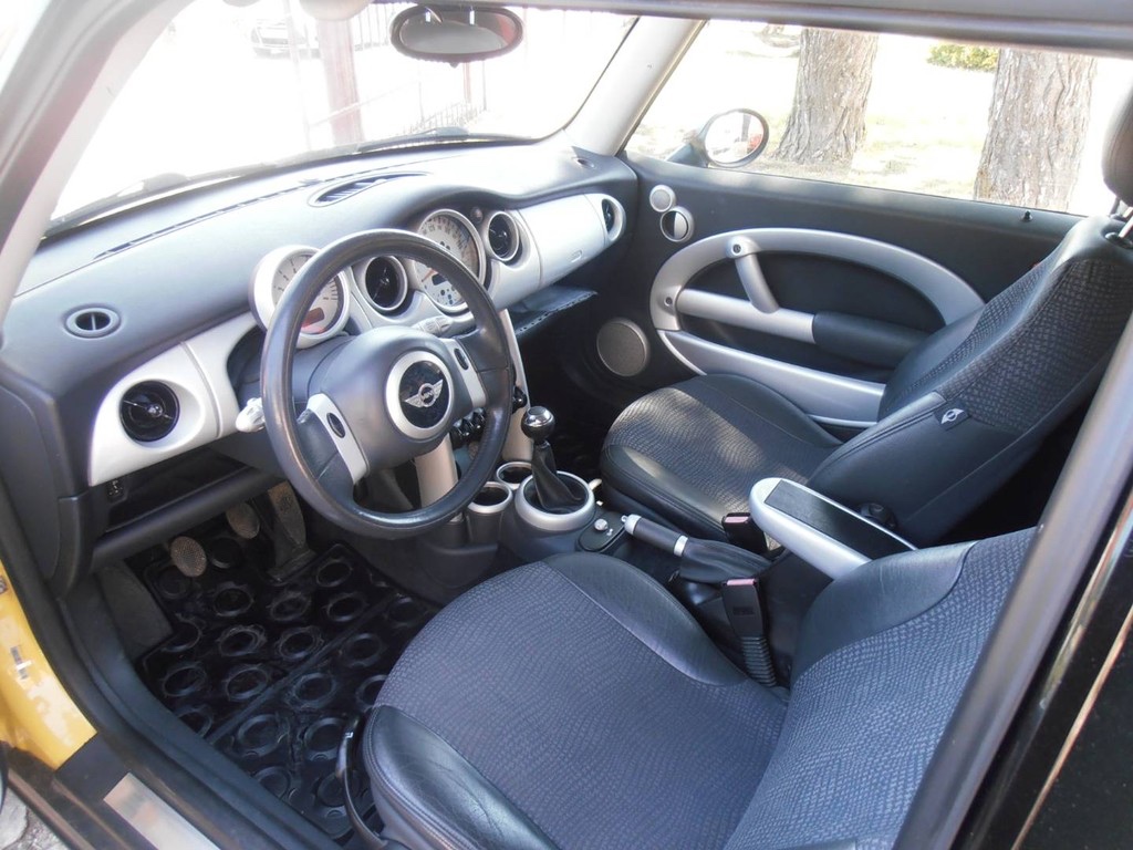 Mini Cooper 1,6 BA 85KW - 6