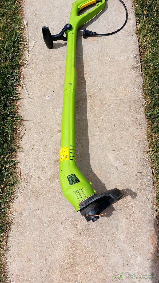 Vyžinacka,moržovák ,benz.kosačka,lis na plastove flase - 6